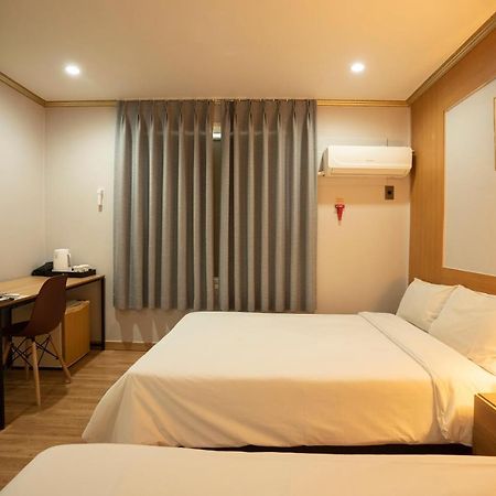 Jeju Stay Hotel Extérieur photo