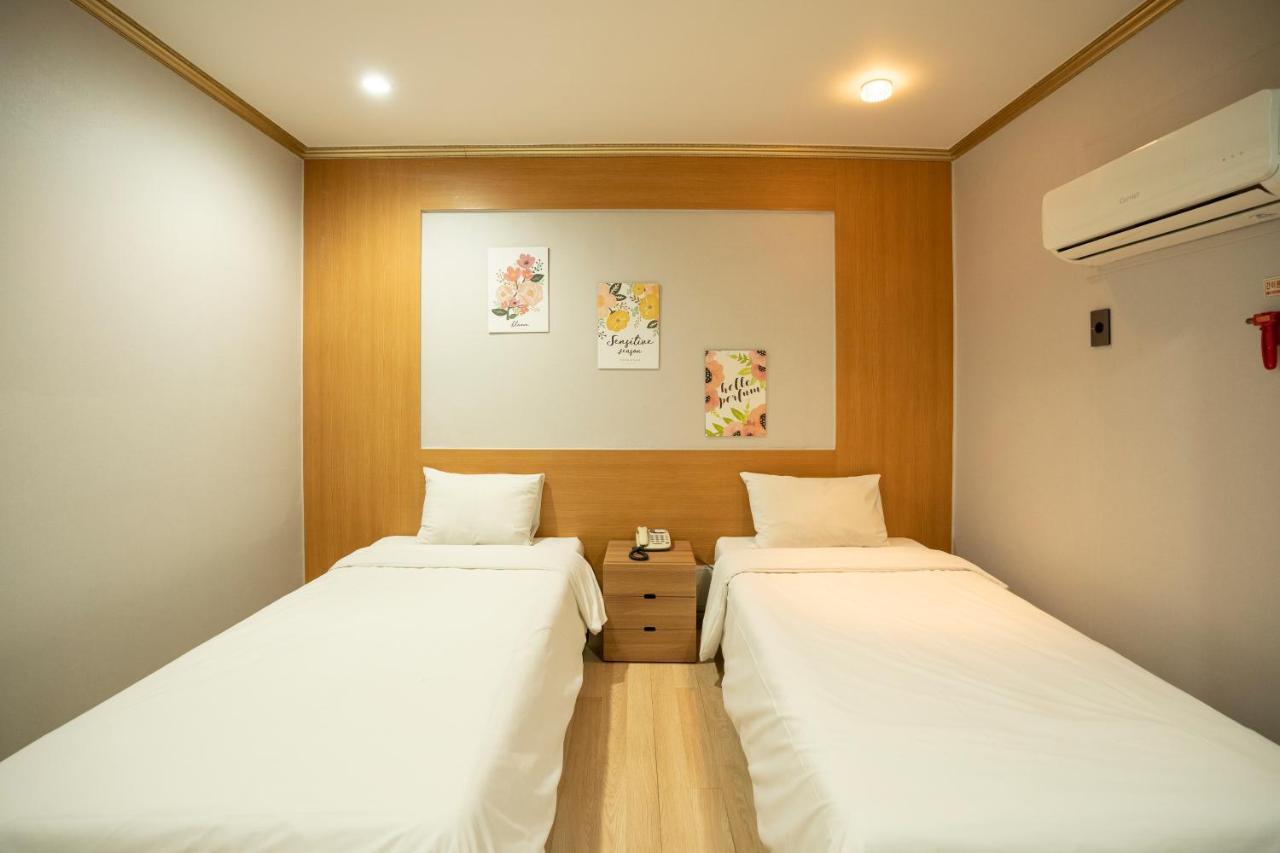 Jeju Stay Hotel Extérieur photo