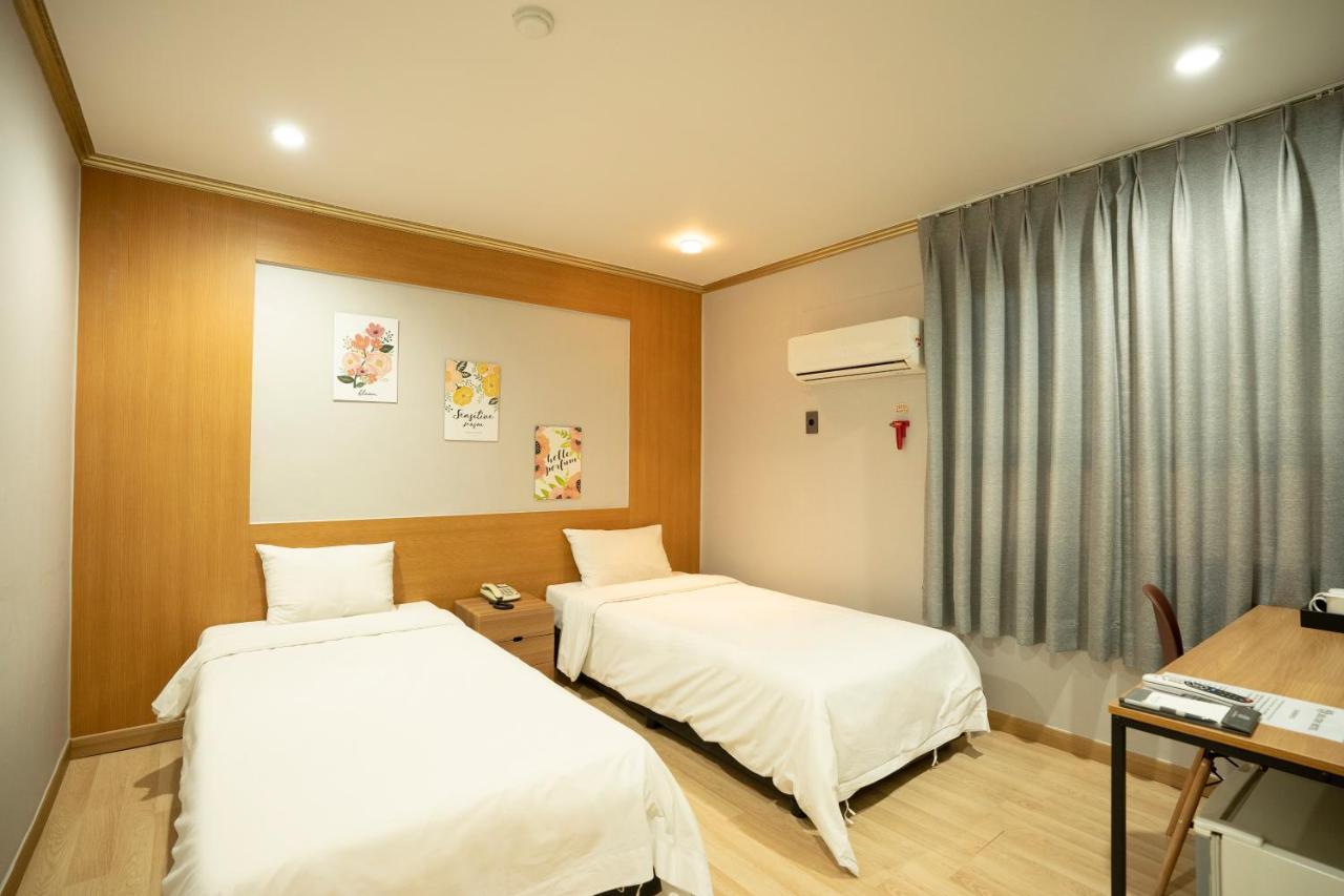 Jeju Stay Hotel Extérieur photo