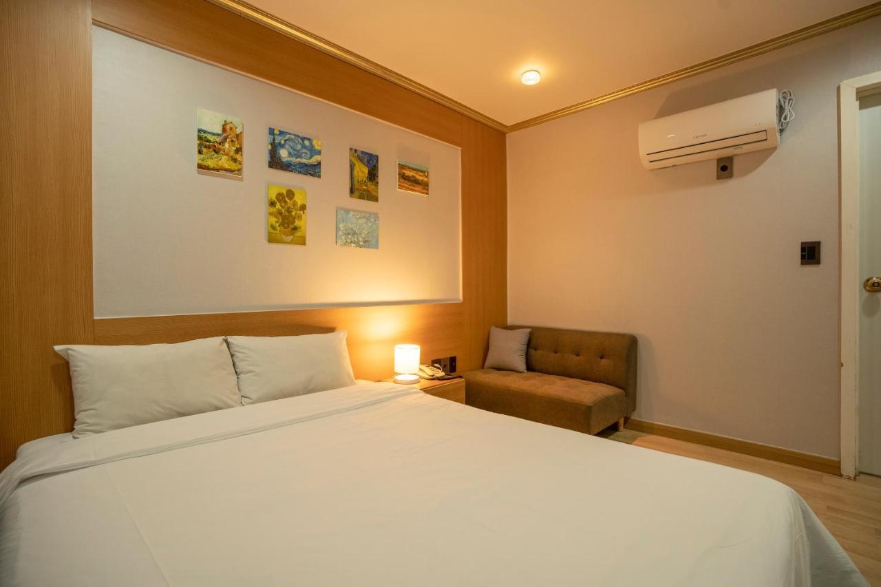 Jeju Stay Hotel Extérieur photo