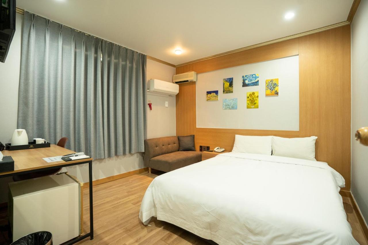 Jeju Stay Hotel Extérieur photo