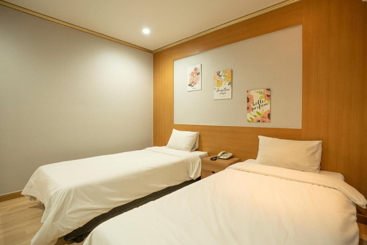 Jeju Stay Hotel Extérieur photo