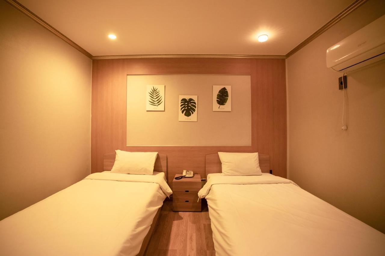 Jeju Stay Hotel Extérieur photo