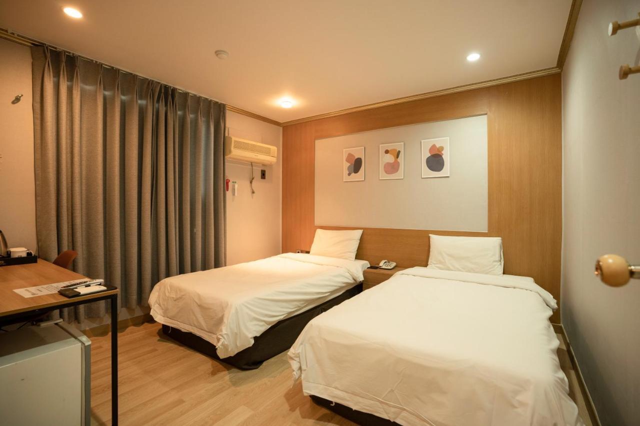 Jeju Stay Hotel Extérieur photo